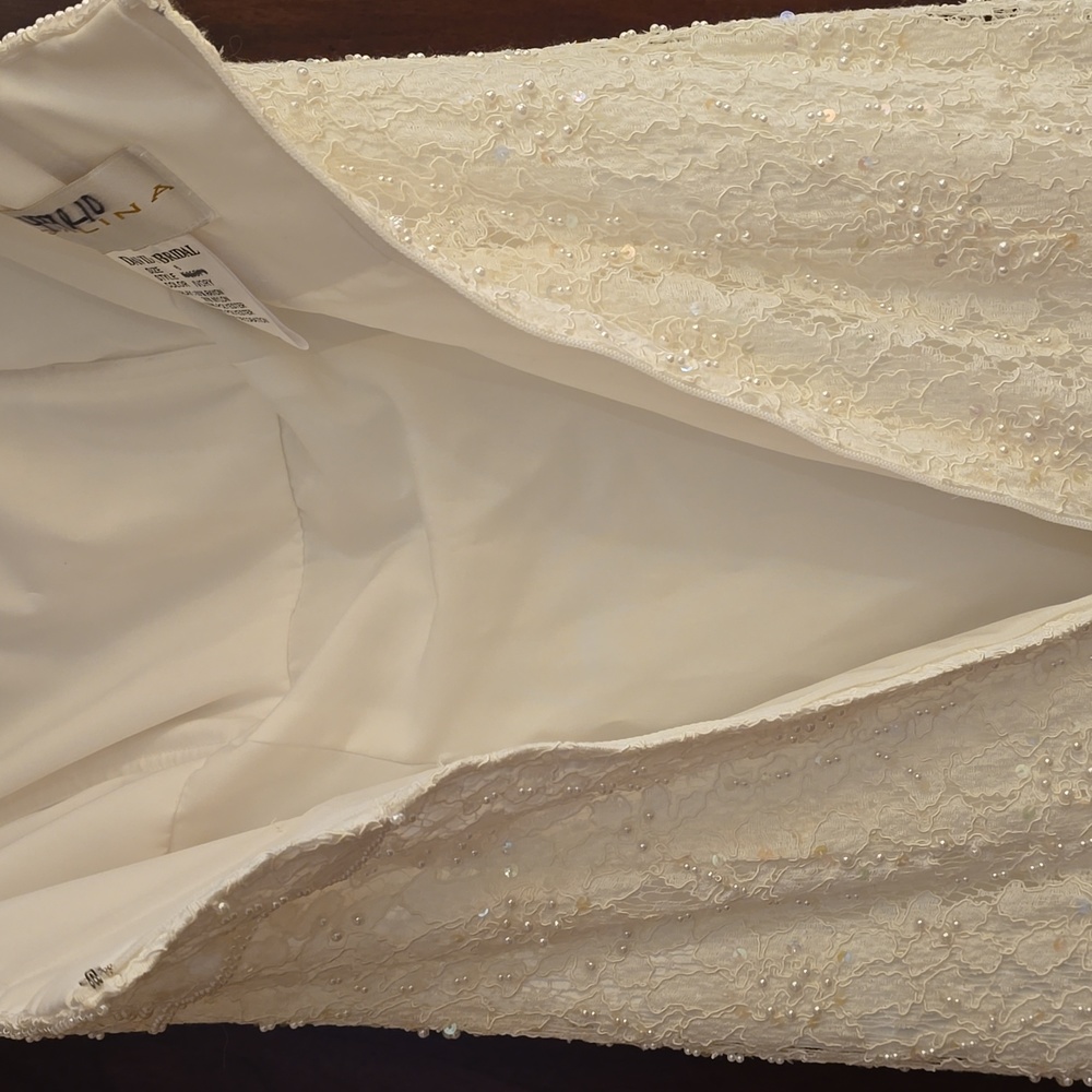 David's Bridal wedding gown with crop jacket!!  Dress is a size 6 jacket a small - Picture 10 of 14
